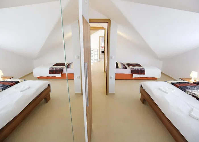 アパート Kapetan